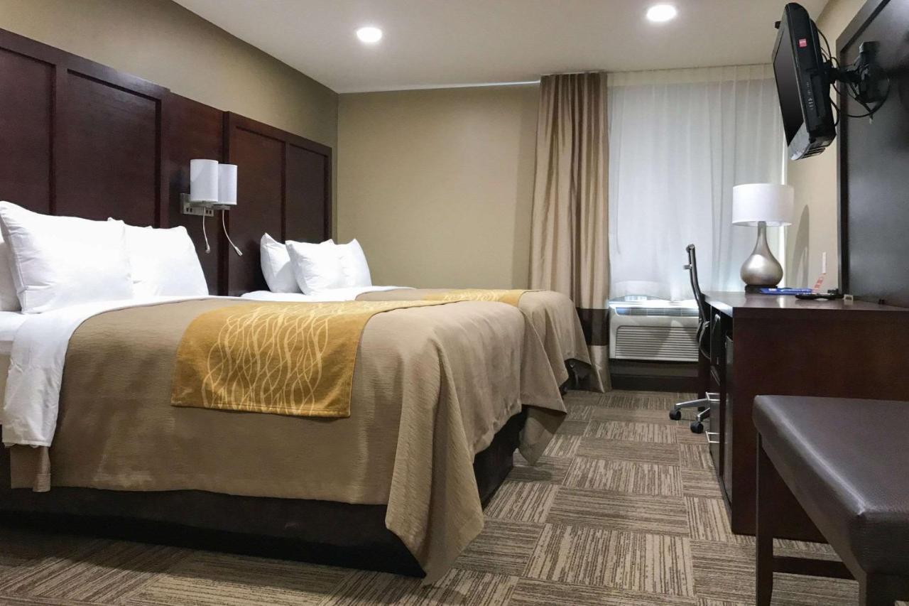 Giles Hotel Inn And Suites Pulaski Buitenkant foto