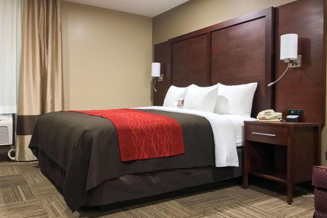 Giles Hotel Inn And Suites Pulaski Buitenkant foto