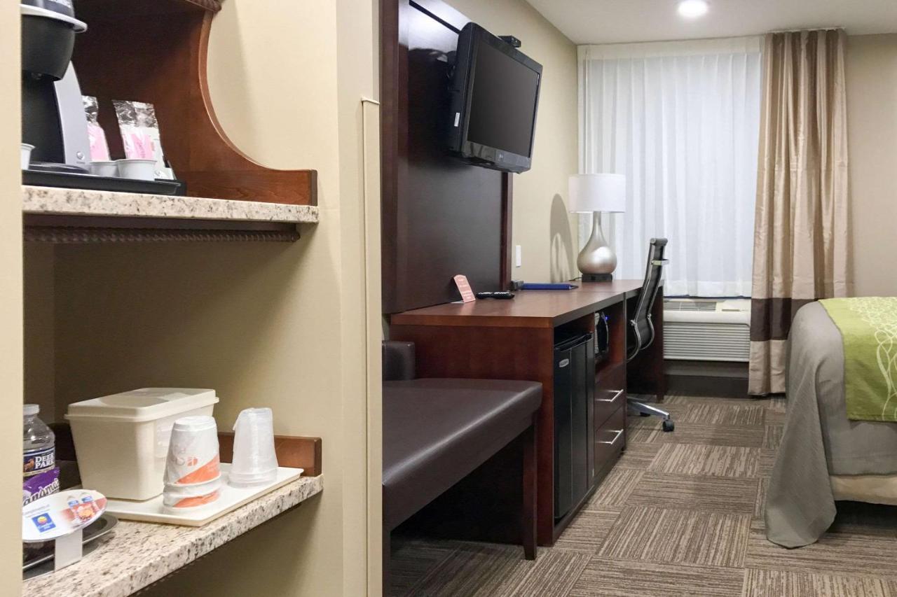 Giles Hotel Inn And Suites Pulaski Buitenkant foto