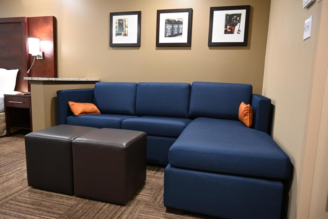 Giles Hotel Inn And Suites Pulaski Buitenkant foto