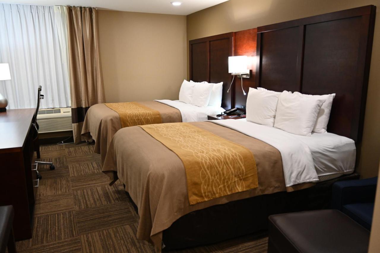 Giles Hotel Inn And Suites Pulaski Buitenkant foto