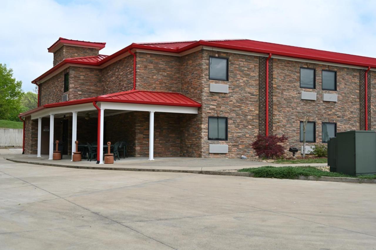 Giles Hotel Inn And Suites Pulaski Buitenkant foto