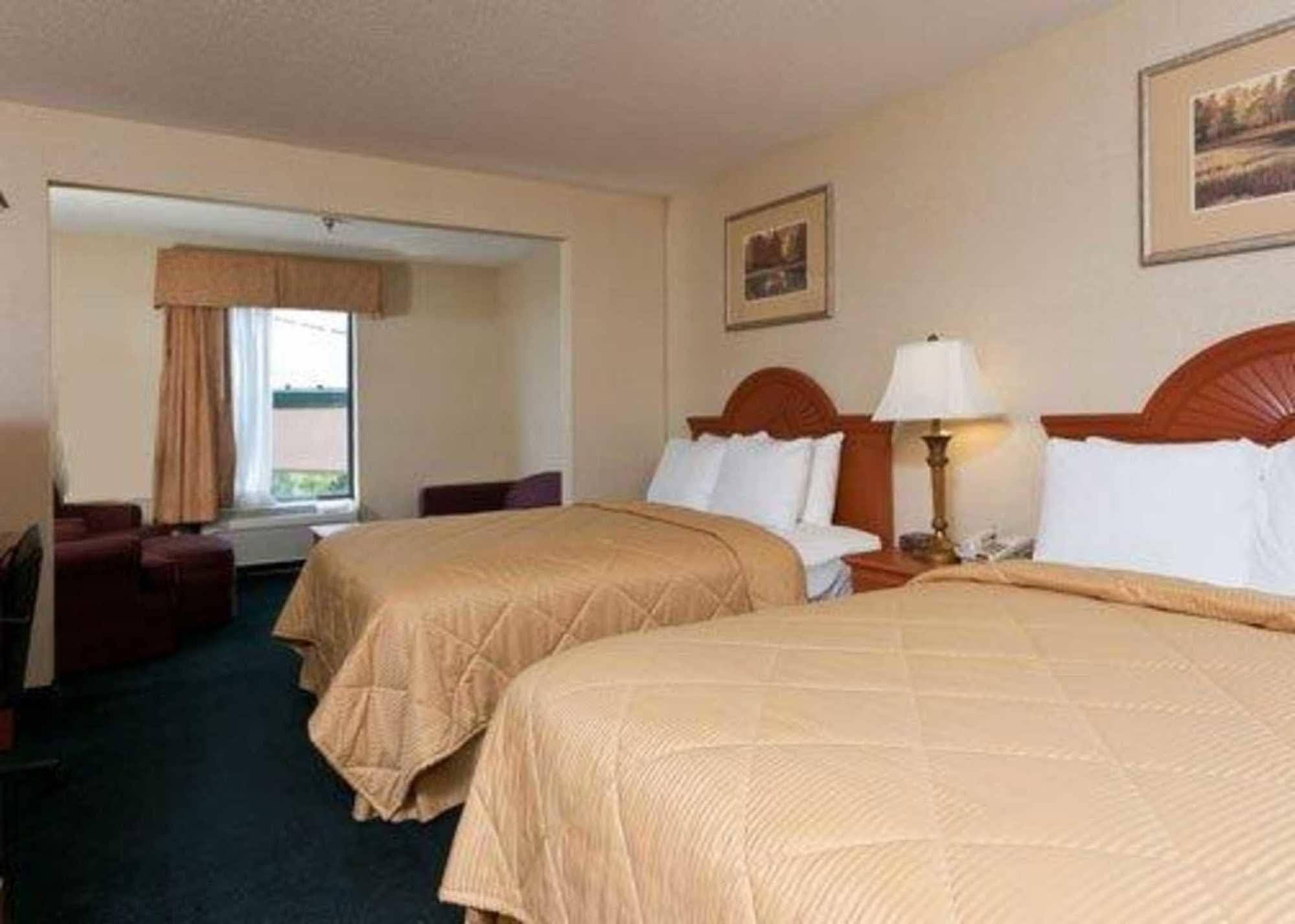 Giles Hotel Inn And Suites Pulaski Kamer foto